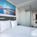 호텔 이지호텔 시티 센터 2*