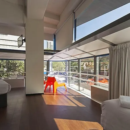 Easyhotel Centre Hotel