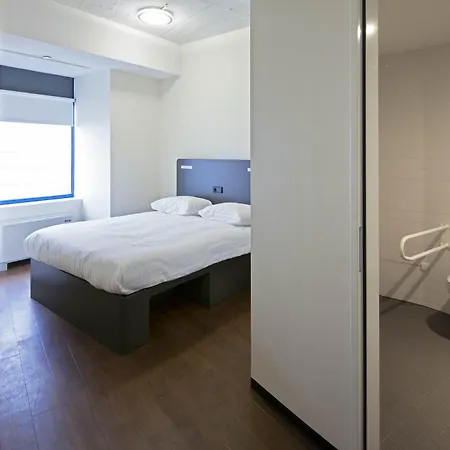 Easyhotel Centre Rotterdam