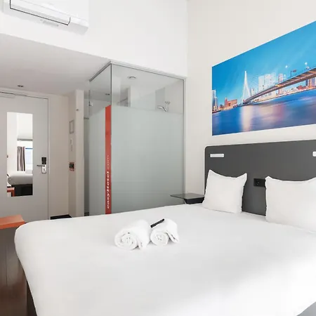 Easyhotel Centre 2* Rotterdam