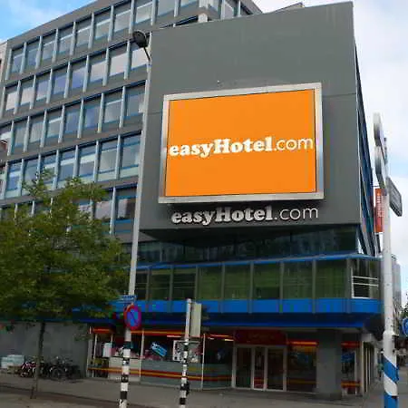 Hotel Easyhotel Centre 2*