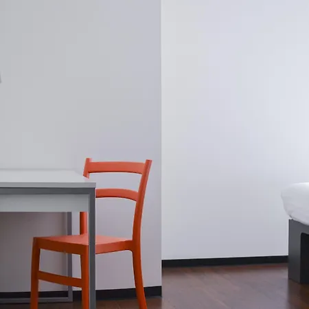 Easyhotel Centre