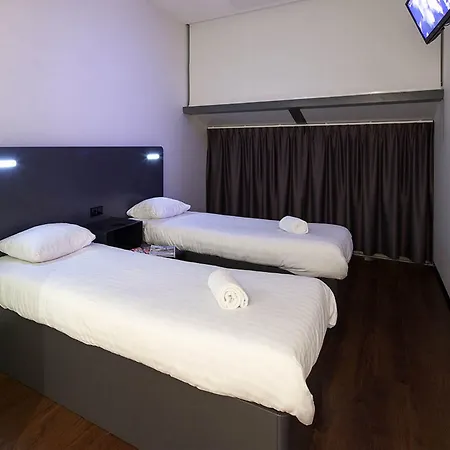 Hotel Easyhotel Centre