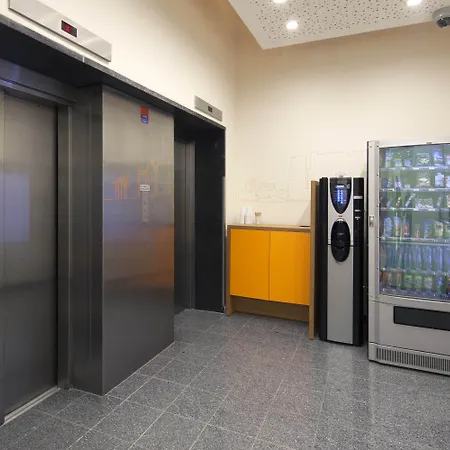 Easyhotel Centre