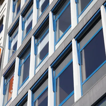 Hotel Easyhotel Centre