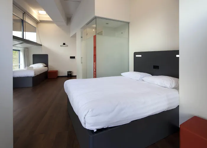 Easyhotel Centre Rotterdam