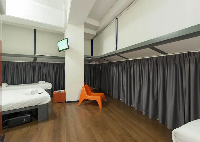 Easyhotel Centre Rotterdam