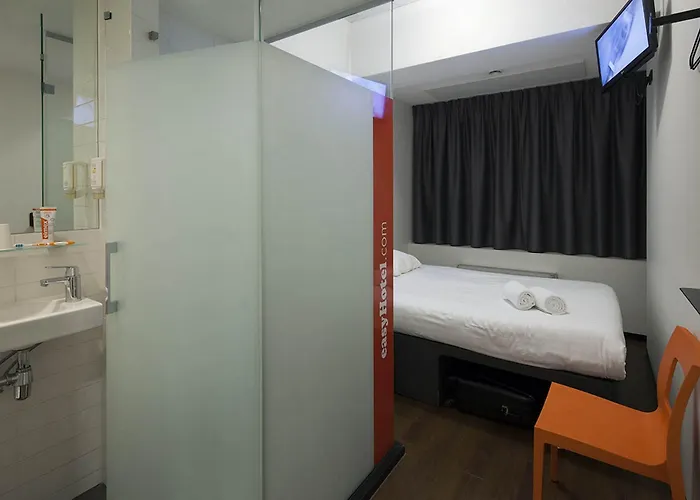 Easyhotel Centre 2* Rotterdam