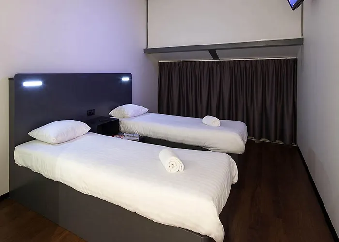 Hotel Easyhotel Centre