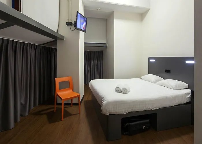 Easyhotel Centre Szálloda 2*