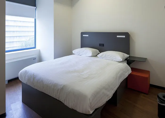 Easyhotel Centre 2* Rotterdam