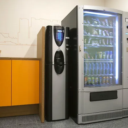 Hotel Easyhotel Centre 2*