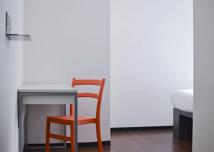 Easyhotel Centre